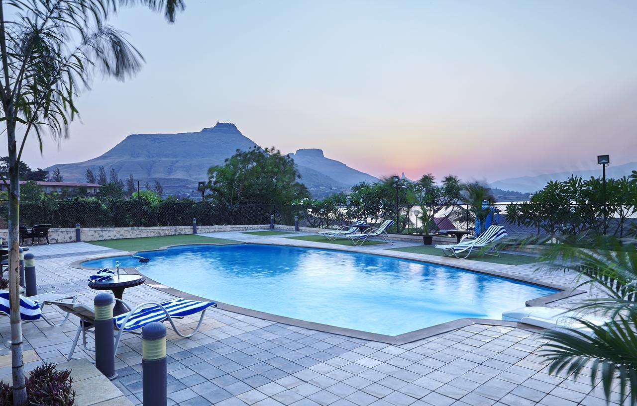 Savana Lake Resort Nashik Exterior foto