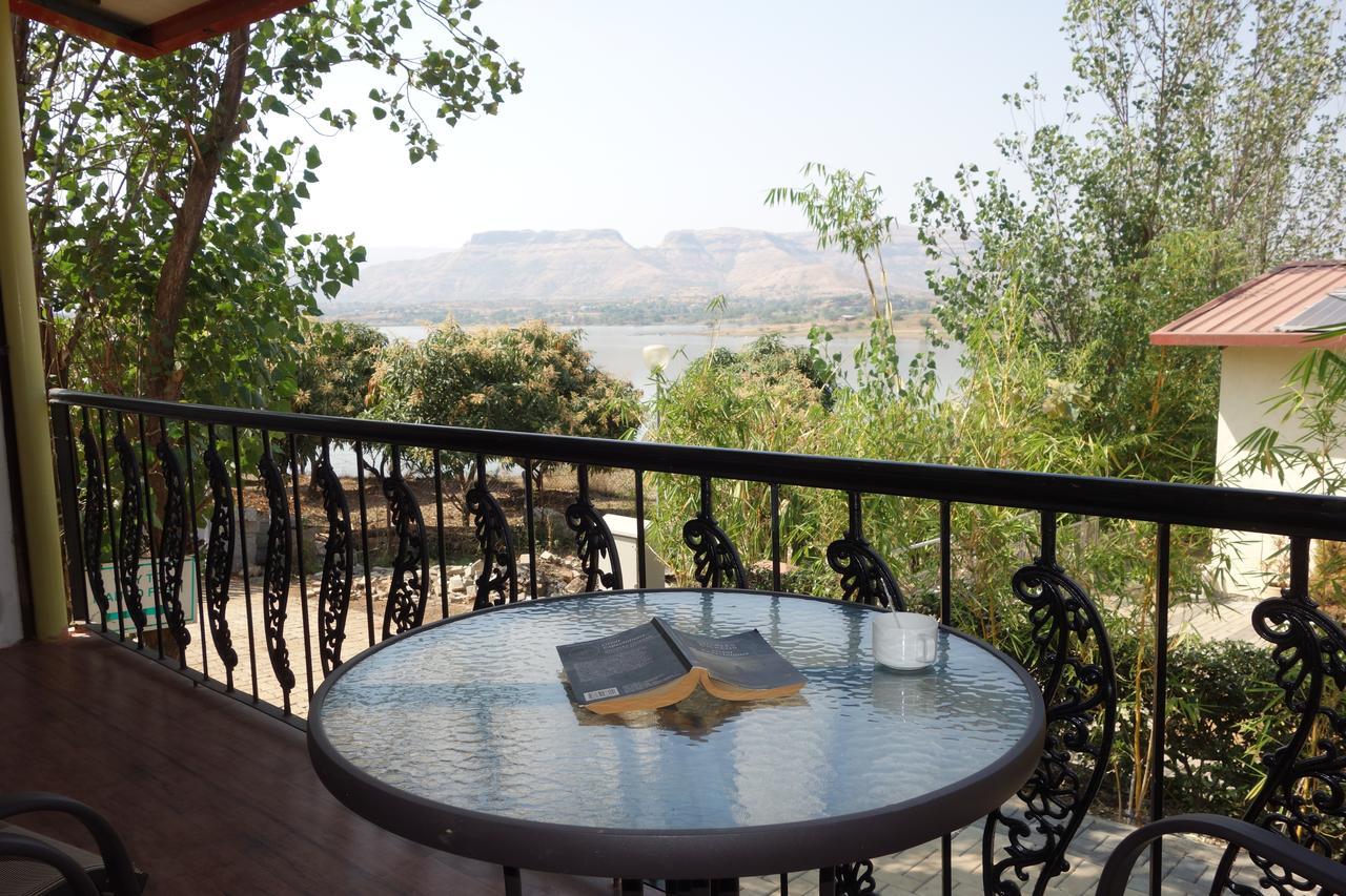 Savana Lake Resort Nashik Exterior foto